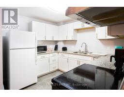 217 - 1 JACKSWAY CRESCENT - 21