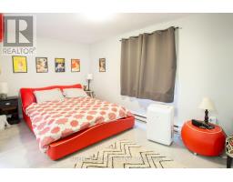 217 - 1 JACKSWAY CRESCENT - 8