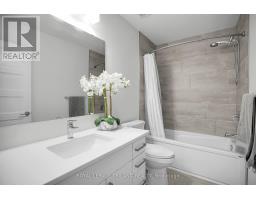 39 - 3380 SINGLETON AVENUE - 27