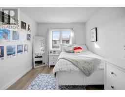 39 - 3380 SINGLETON AVENUE - 28