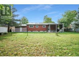 61 LARKSPUR CRESCENT - 26