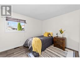 29 DUNSFORD CRESCENT - 20