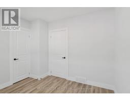 53 SUSAN AVENUE - 15