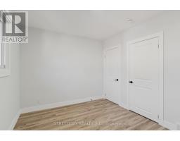 53 SUSAN AVENUE - 17