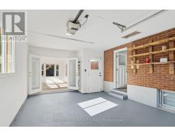 53 SUSAN AVENUE - 19