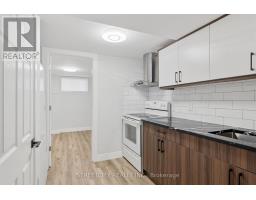 53 SUSAN AVENUE - 25