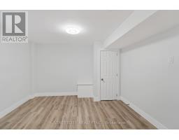 53 SUSAN AVENUE - 28