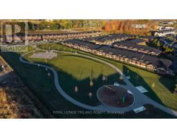 1091 UPPERPOINT AVENUE - 7