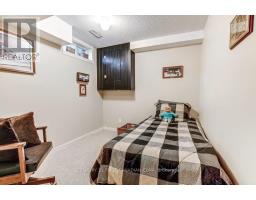 17 - 825 SHELBORNE STREET - 16