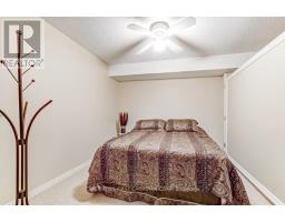 17 - 825 SHELBORNE STREET - 19