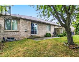 17 - 825 SHELBORNE STREET - 23