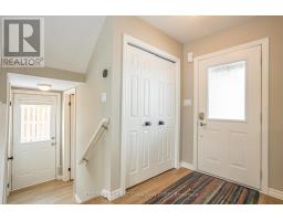 32 STONEFIELD LANE - 20