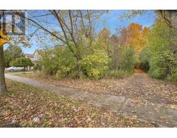 1547 BEAVERBROOK AVENUE - 48