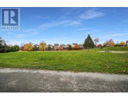 1547 BEAVERBROOK AVENUE - 49