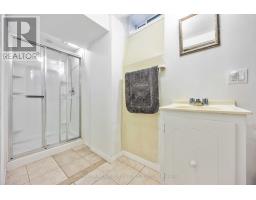 124 FAIRVIEW PLACE - 27