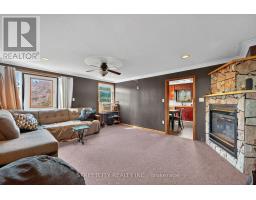 9238 SANDYTOWN ROAD - 40