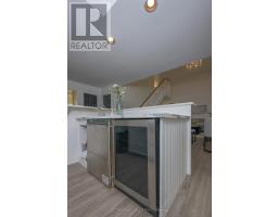 213 MAIN STREET - 37