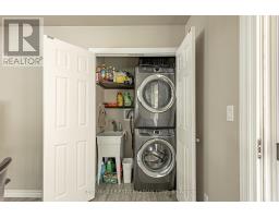 10211 LAKEVIEW AVENUE - 12