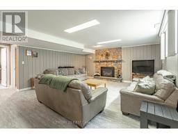 10211 LAKEVIEW AVENUE - 19