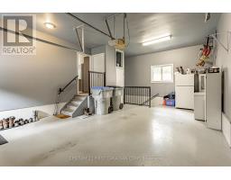 10211 LAKEVIEW AVENUE - 26