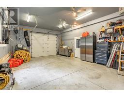 10211 LAKEVIEW AVENUE - 29