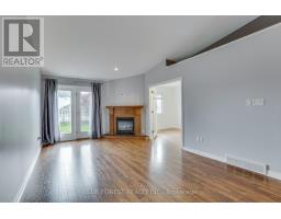 5 - 5 FOXHOLLOW DRIVE - 11