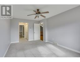 5 - 5 FOXHOLLOW DRIVE - 17