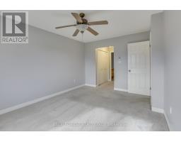 5 - 5 FOXHOLLOW DRIVE - 18