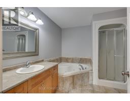 5 - 5 FOXHOLLOW DRIVE - 20