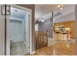 5 - 5 FOXHOLLOW DRIVE - 21