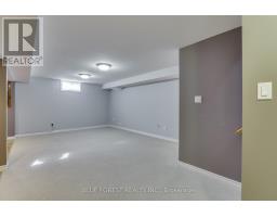 5 - 5 FOXHOLLOW DRIVE - 25