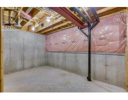 5 - 5 FOXHOLLOW DRIVE - 30