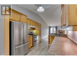 5 - 5 FOXHOLLOW DRIVE - 7