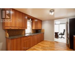 291 24 HIGHWAY W - 12