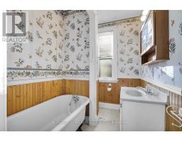 121 TECUMSEH AVENUE E - 19