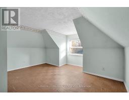 121 TECUMSEH AVENUE E - 23