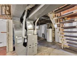 121 TECUMSEH AVENUE E - 27