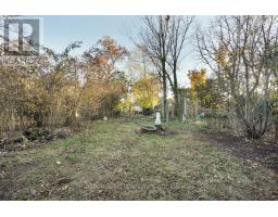 121 TECUMSEH AVENUE E - 35