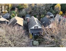 121 TECUMSEH AVENUE E - 40