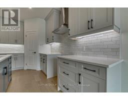 148 FOXBOROUGH PLACE - 1