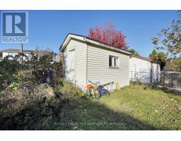 42 APPLEGREEN GROVE - 31