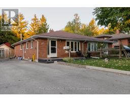 222 CAIRN STREET - 2