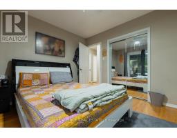 222 CAIRN STREET - 37