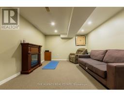 222 CAIRN STREET - 40