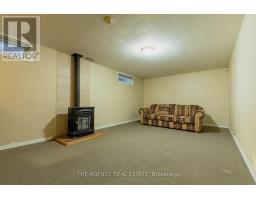 222 CAIRN STREET - 43