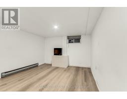 D - 71 WELLESLEY CRESCENT - 20