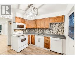 D - 71 WELLESLEY CRESCENT - 7