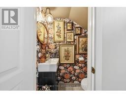 34 GLADSTONE AVENUE - 17