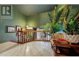 34 GLADSTONE AVENUE - 19