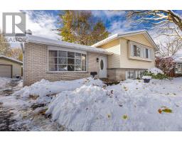636 GLENGYLE CRESCENT - 5